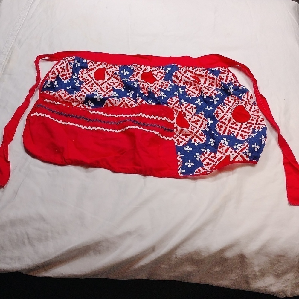Vintage looking handmade apron